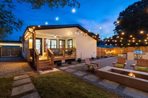 An Entertainment Oasis Near The Battery Sleeps 10 — Smyrna