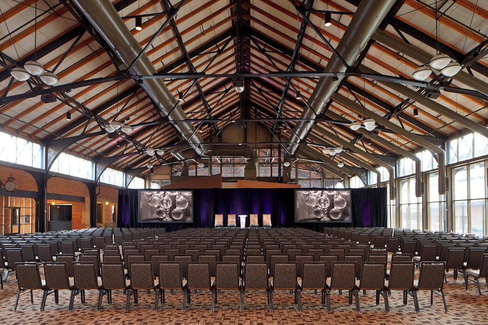 Residence Inn Minneapolis Downtown at The Depot by Marriott - photo 39