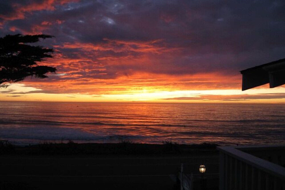 Captains Cove Inn - photo 26