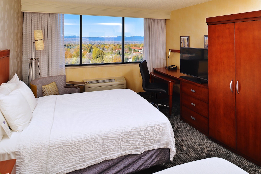 Courtyard by Marriott Denver Cherry Creek - photo 16