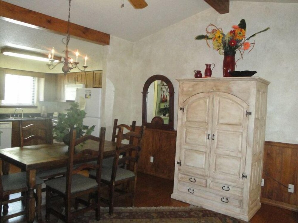 Mountain Harbor Resort and Spa - photo 32