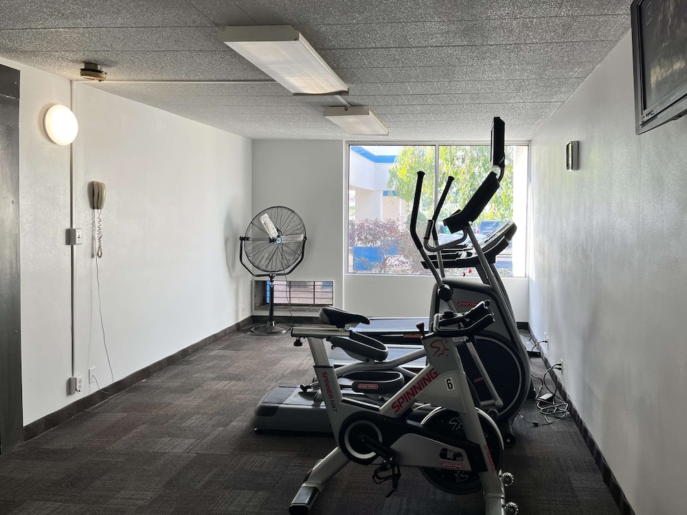 Studio 6 Suites Clarion PA - photo 19