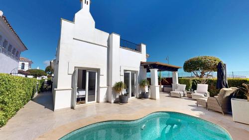 Villa Pagel A Murcia Holiday Rentals Property — 5-Star Luxury Hotel in Torre-Pacheco, Spain