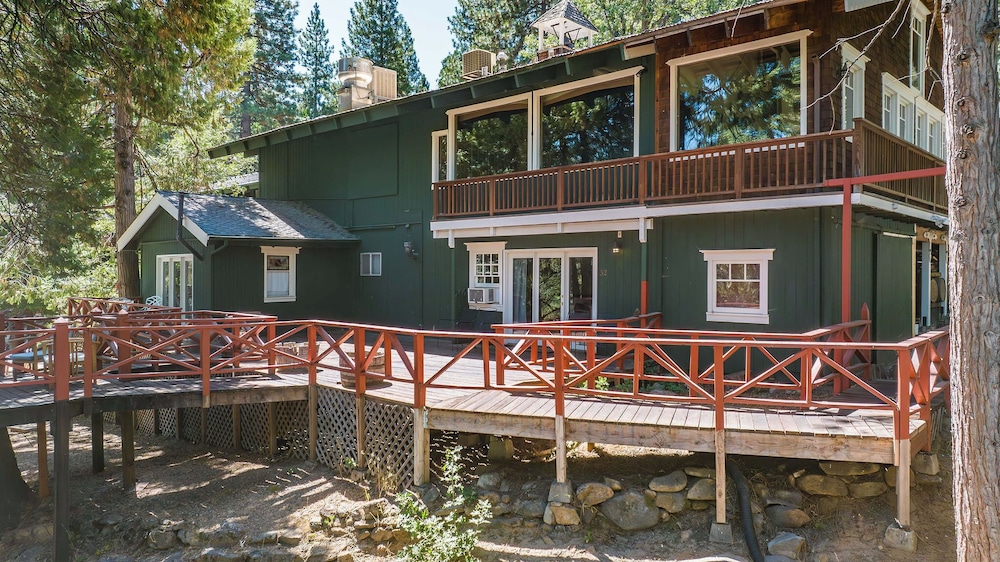 Narrow Gauge Inn - photo 67