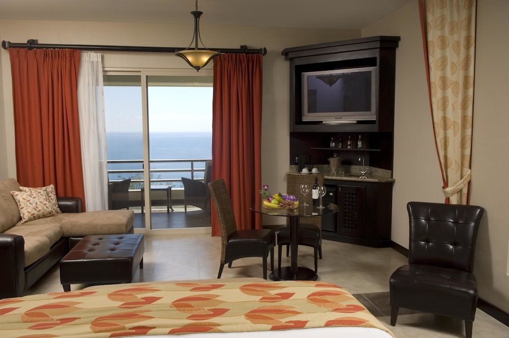 Hotel Parador Resort And Spa