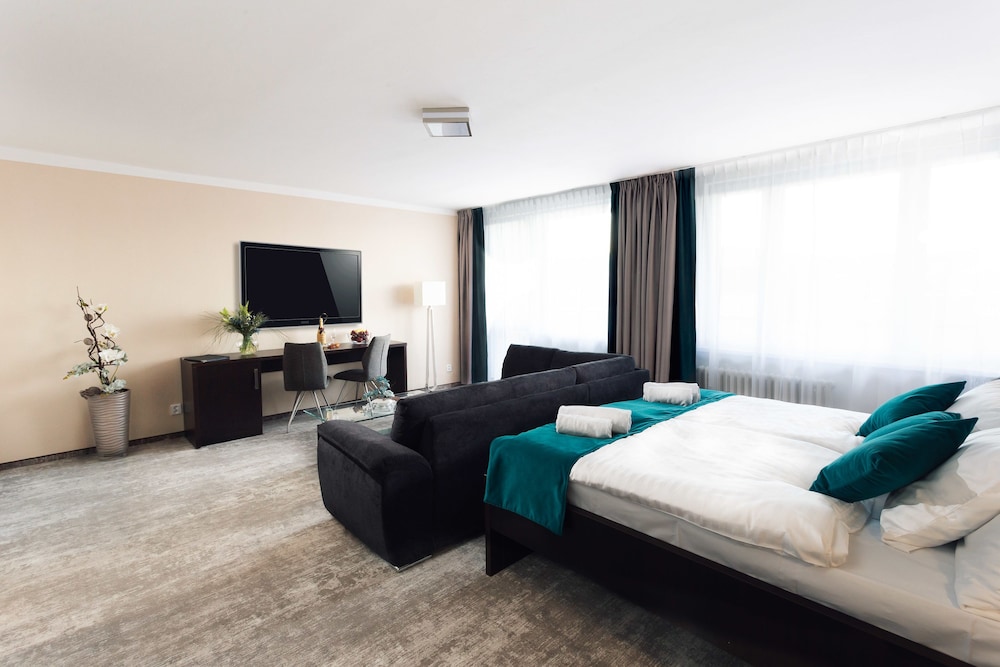 Hotel Crystal - carbon neutral hotel in Kosice