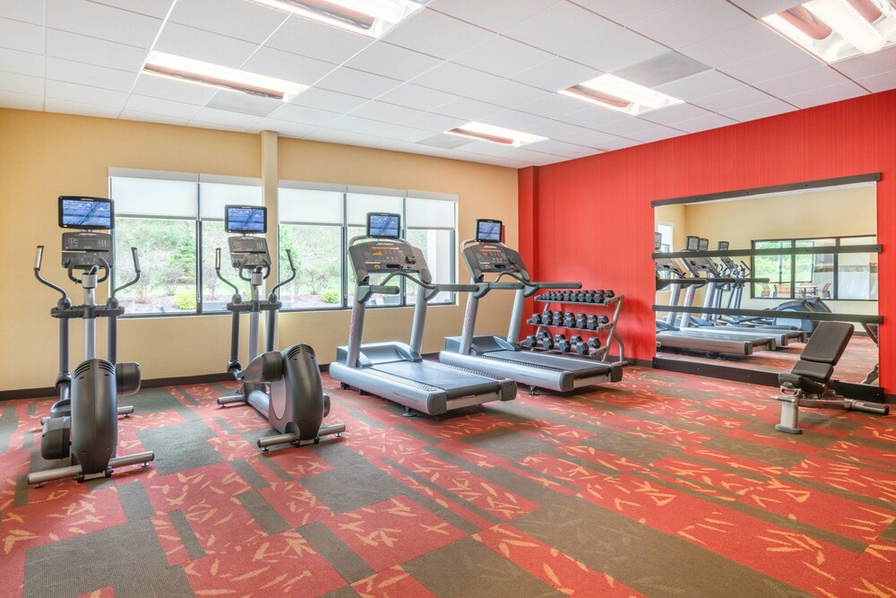Courtyard by Marriott Wilkes Barre Arena - photo 9