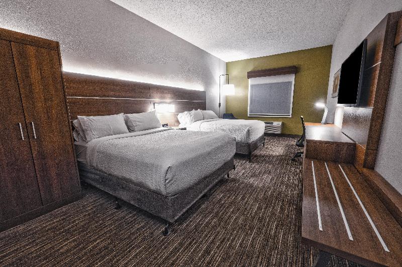 Holiday Inn Express Hotel & Suites Goshen by IHG - photo 81