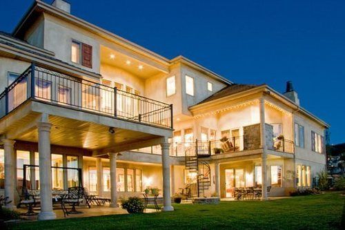 Utah's Best Vacation Rentals Draper — 4-Star Luxury Hotel in Draper, United States