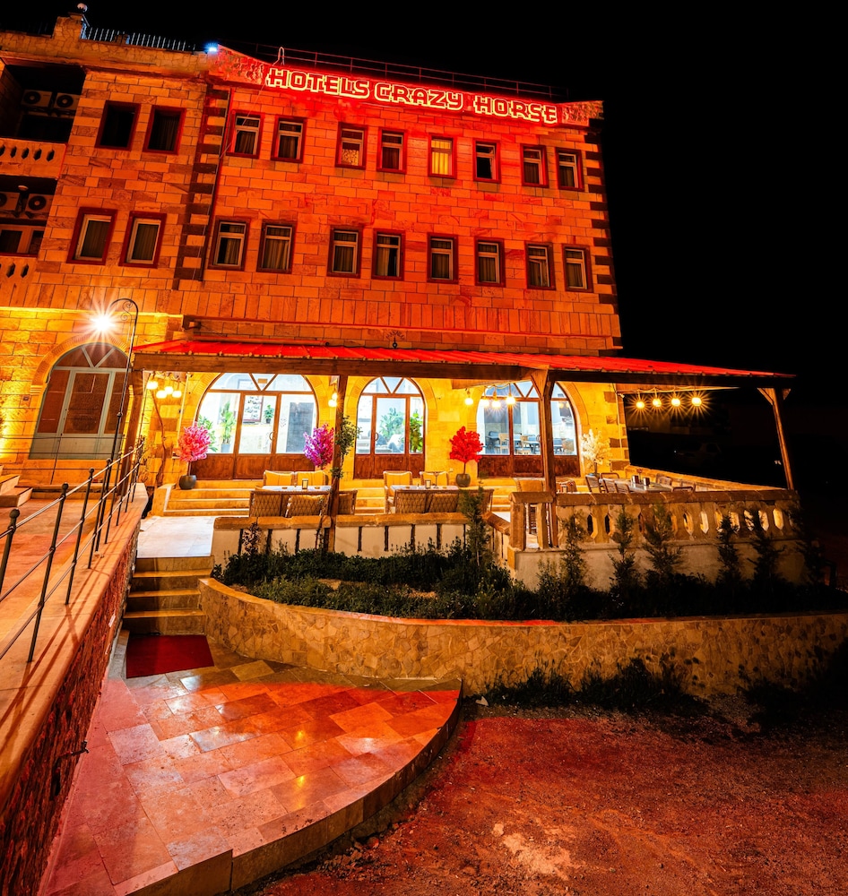 Hotels Crazy Horse — Nevsehir