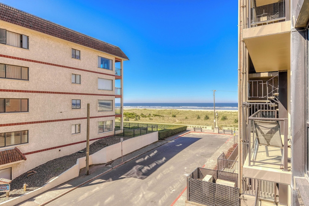 Sand & Sea Resort Condominiums - photo 777