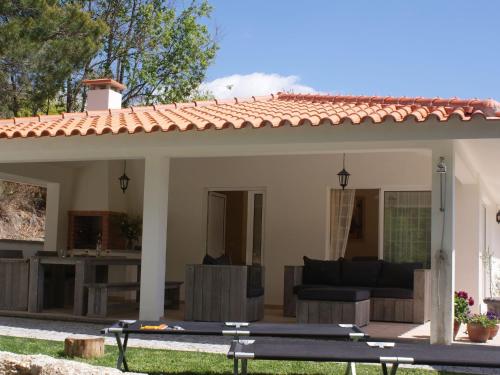 Semi Detached Home In Covas With Shared Pool 12996101 — Tabua