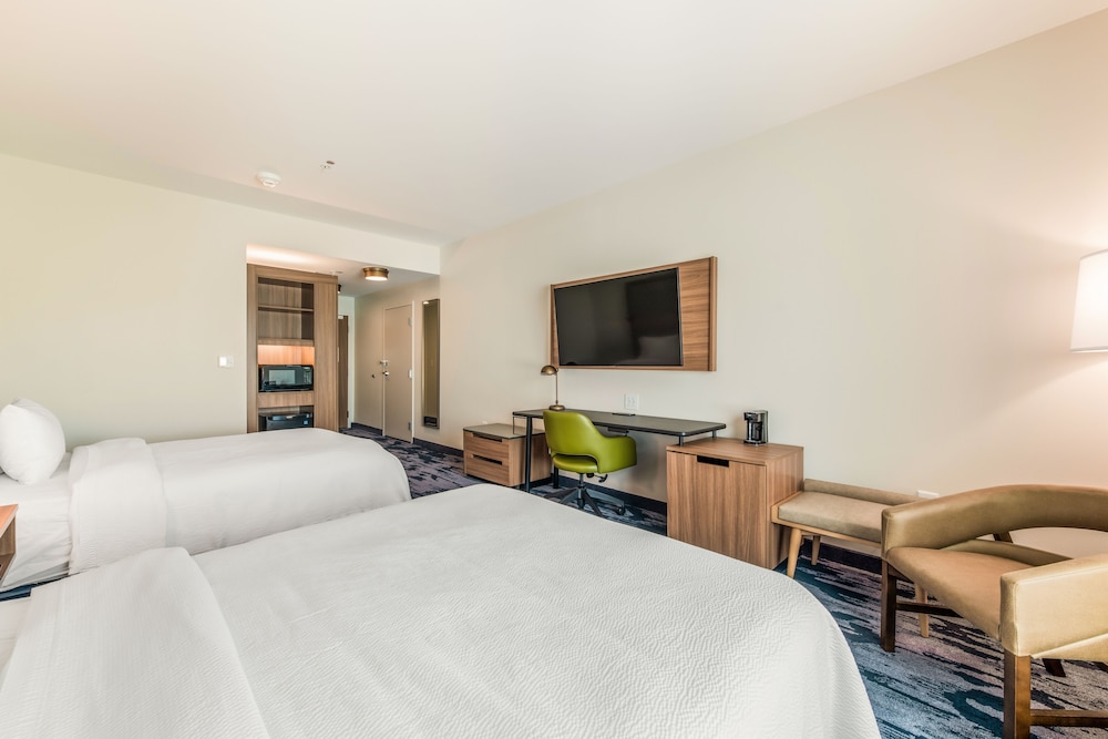 Fairfield by Marriott Inn & Suites Knoxville Clinton - photo 9