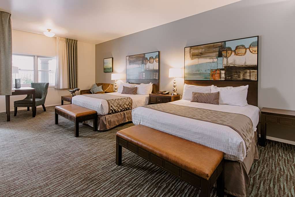 Tamarack Beach Resort Hotel - photo 36