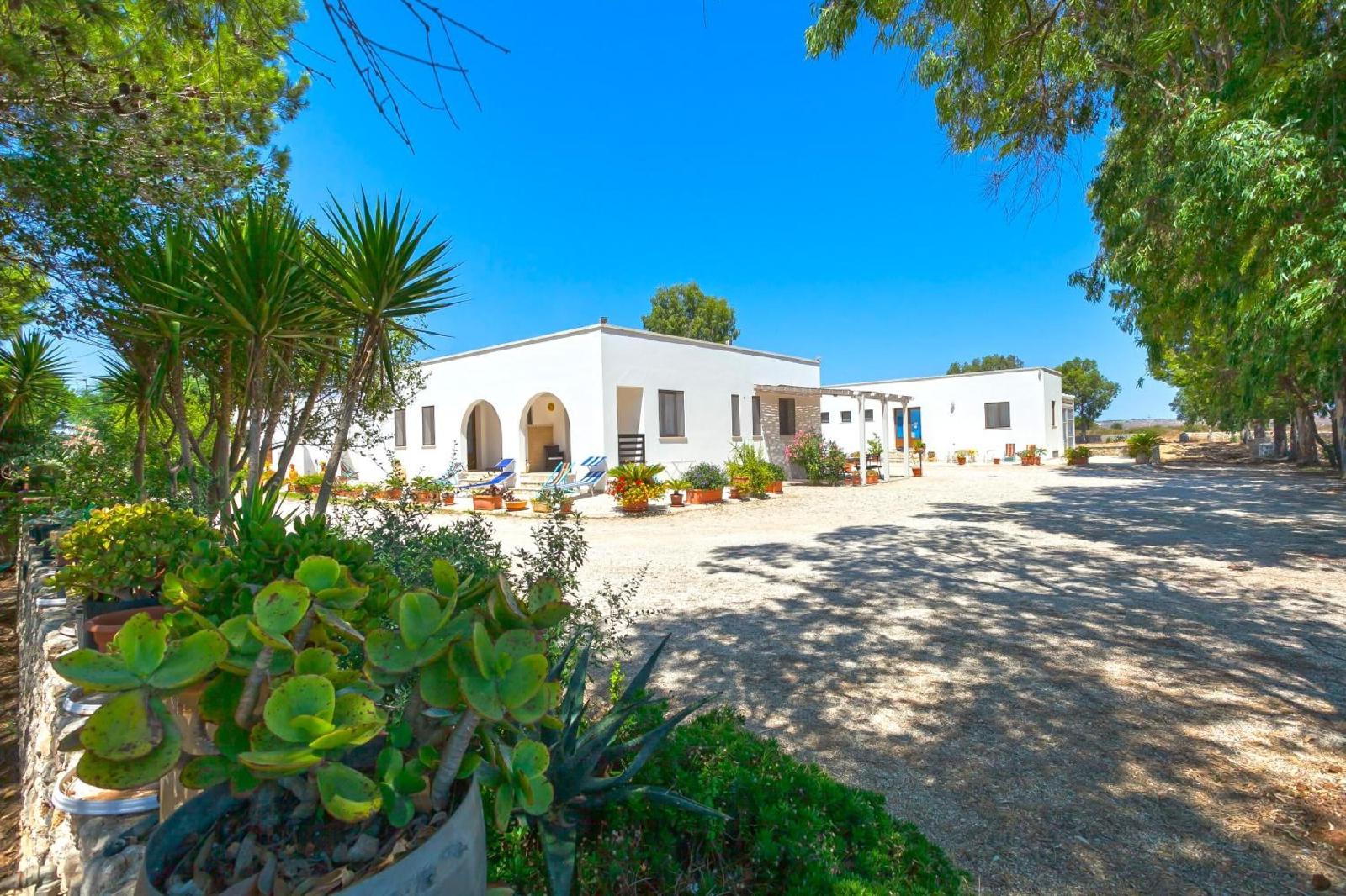 Agriturismo Masseria Terra D'otranto — 4-Star Luxury Hotel in Otranto, Italy