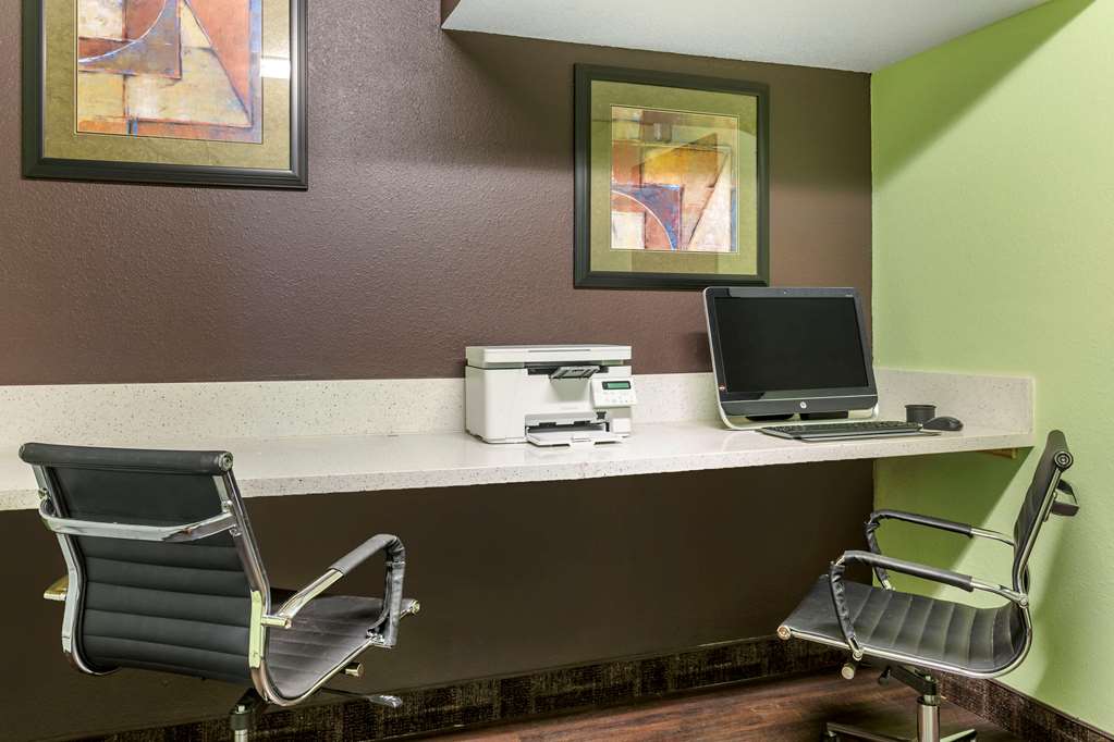 Quality Inn St. Robert Ft. Leonard Wood - photo 25