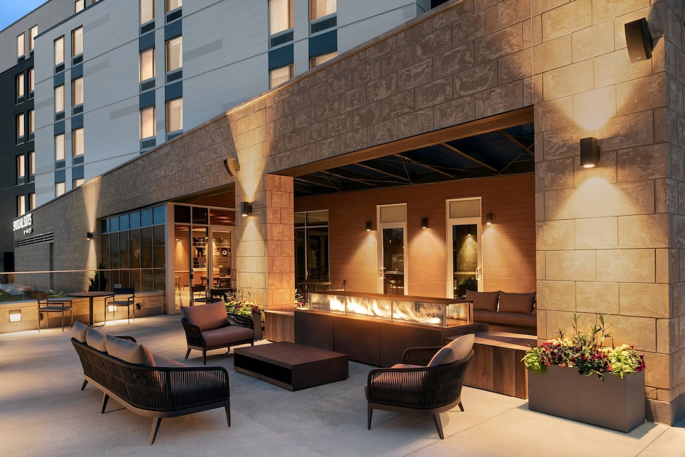 SpringHill Suites by Marriott Milwaukee West Wauwatosa - photo 20
