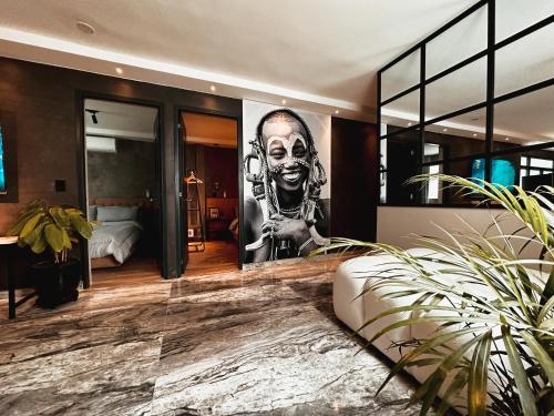 Urban Comfort Poblado Suit's — 4-Star Luxury Hotel in Medellin, Colombia