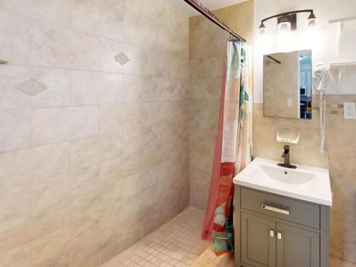 227 Surf Song Resort - photo 8