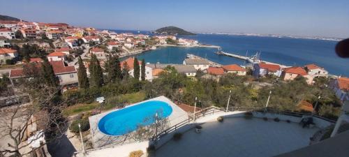 Apartment in Kali with Sea View Balcony Air Conditioning Wi Fi — 4-Star Luxury Hotel in Kali, Croatia