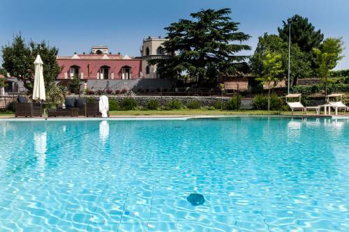 Villa Eremo Sant'Emilia — 4-Star Luxury Hotel in Trecastagni, Italy