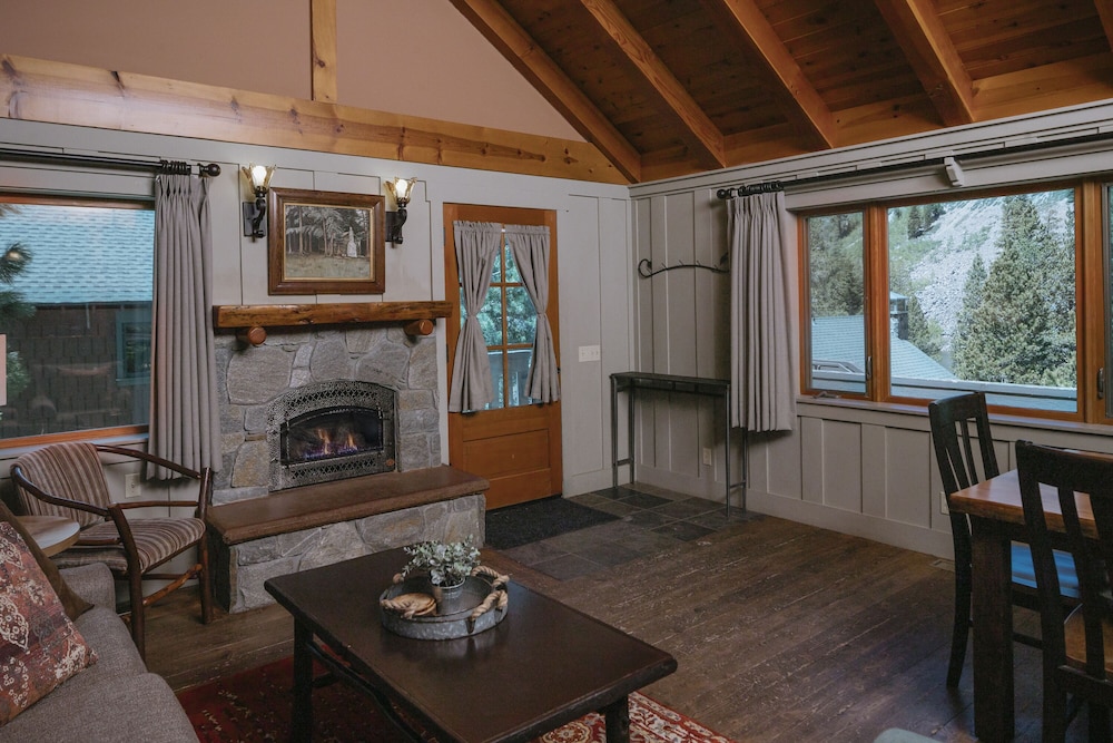 Tamarack Lodge and Resort - photo 18