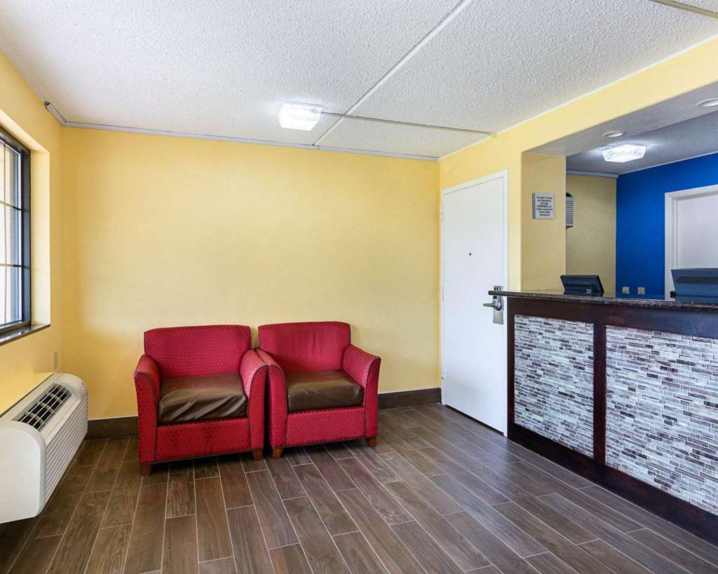 Rodeway Inn Joint Base Andrews Area - photo 4