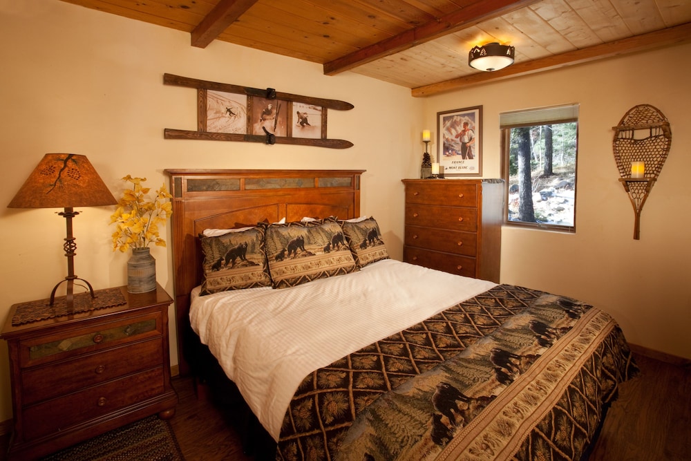 Cottam's Lodge by Alpine Village Suites - photo 16