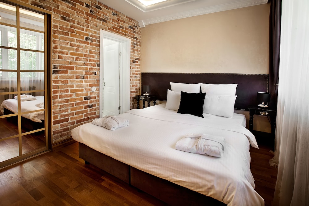 Rezidentsiya Bulgakova Hotel — 4-Star Luxury Hotel in Moscow, Russia