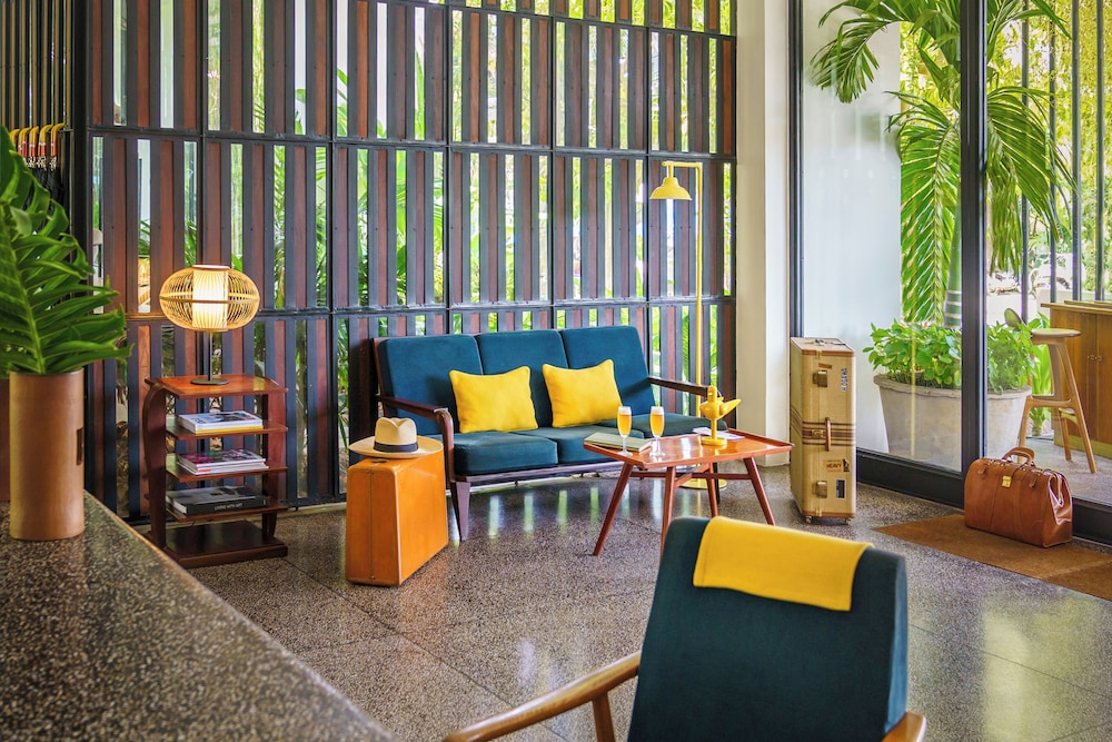 Viroth’s Hotel — Siem Reap — photo 4