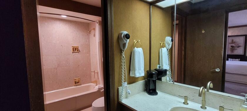 Hotel Phillips Hotel - photo 37