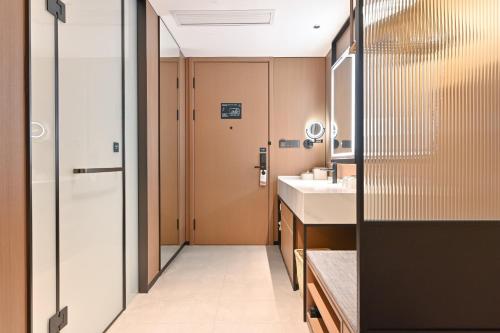 Atour Hotel Shenyang Taiyuan Street Democracy Square — 4-Star Luxury Hotel in Shenyang, People's Republic of China