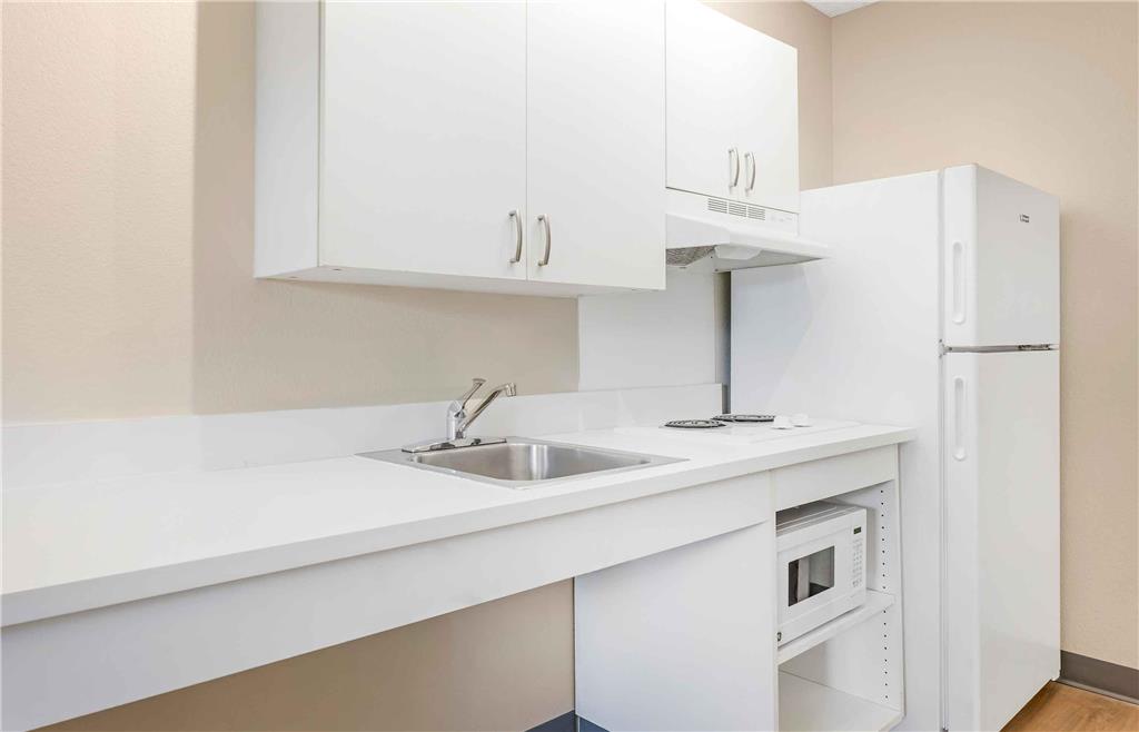 Extended Stay America Suites Los Angeles Torrance Del Amo Ci - photo 40