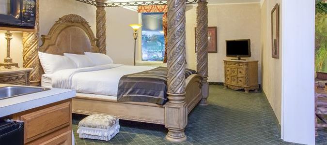Ramada St Joseph - photo 8