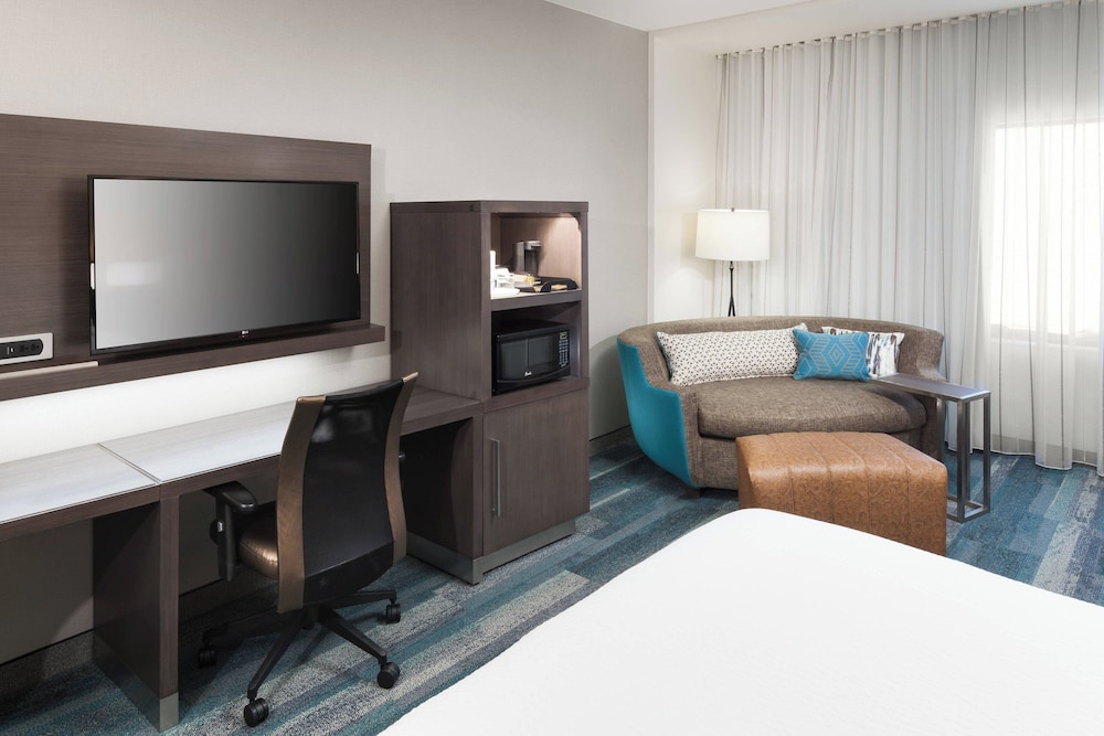 Courtyard by Marriott Fort Worth Historic Stockyards - photo 12