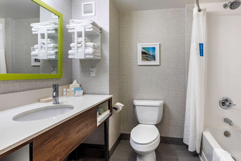 Hampton Inn Carlsbad North San Diego County - photo 23