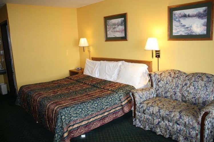 Best Budget Inn Owatonna - photo 3