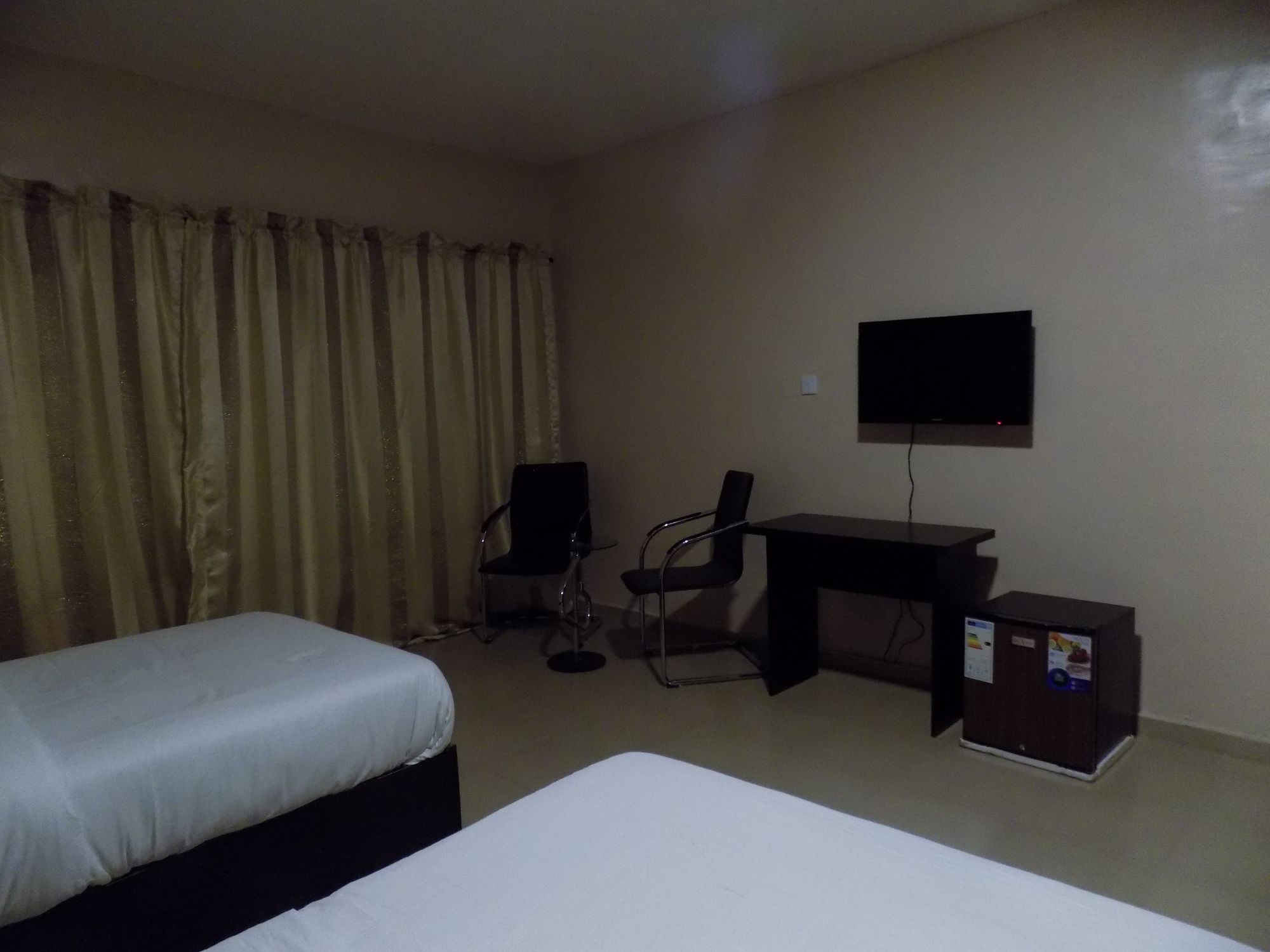 Posh Apartments Metro