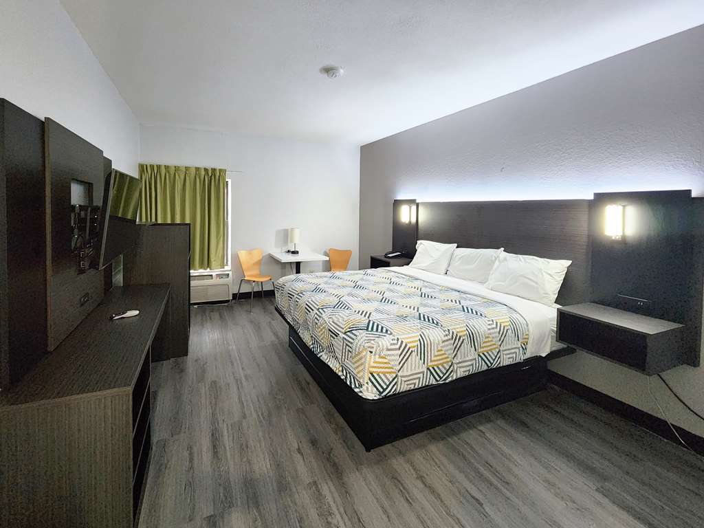 Motel 6 Pine Bluff AR - photo 12