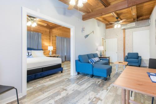 Darien Dockside Inn - photo 19