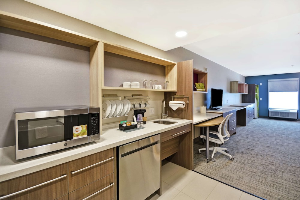 Home2 Suites by Hilton Warner Robins - photo 20