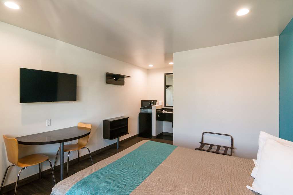 Motel 6 South El Monte CA Los Angeles - photo 6