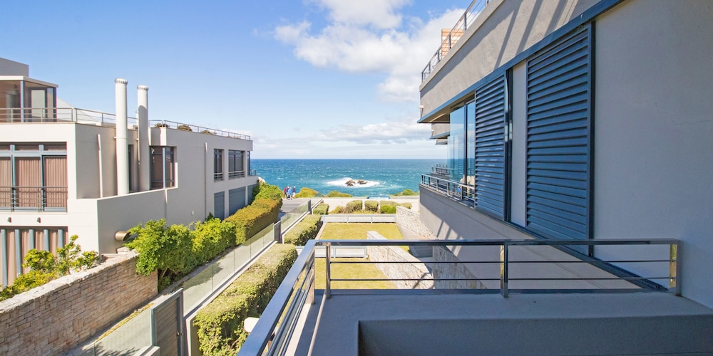 Hermanus Apartments — 4-Star Luxury Hotel in Hermanus, South Africa