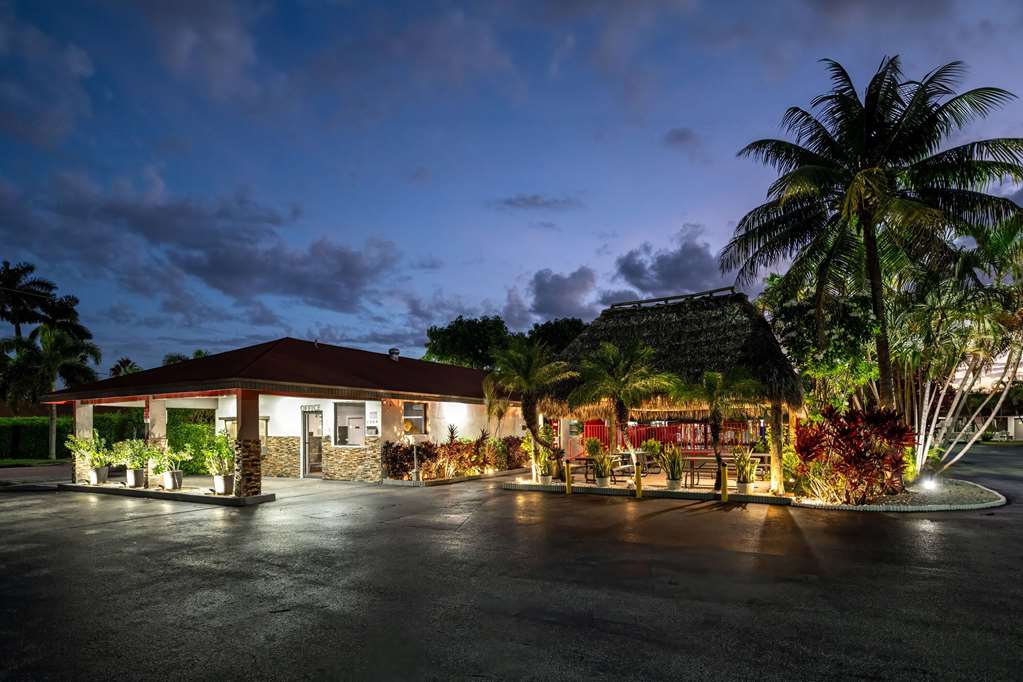 Super 8 by Wyndham Florida City Gateway to Keys Everglades - photo 8