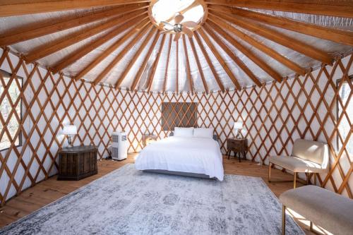 EagleWatch Mountaintop Yurt in Bryson City, United States