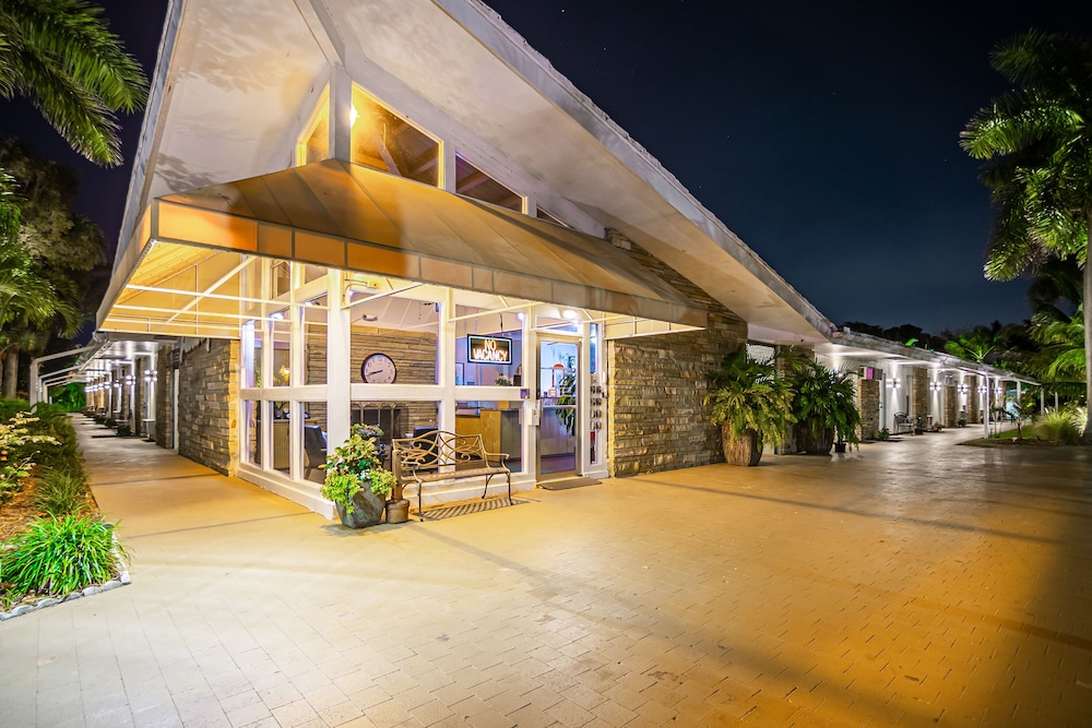 The Fairways Inn of Naples - photo 54