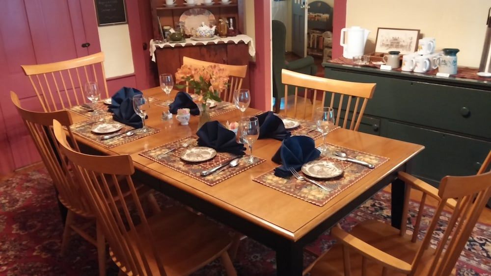 Benjamin Prescott Inn - photo 23