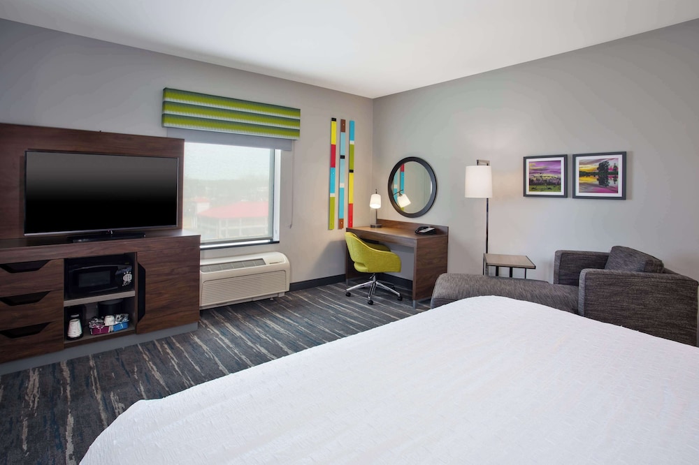Hampton Inn & Suites Athens I 65 - photo 13