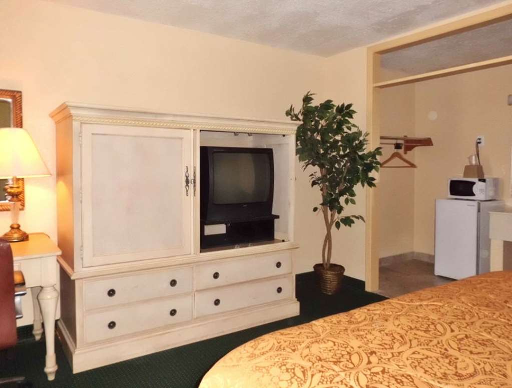 America's Best Inn Lakeland - photo 19
