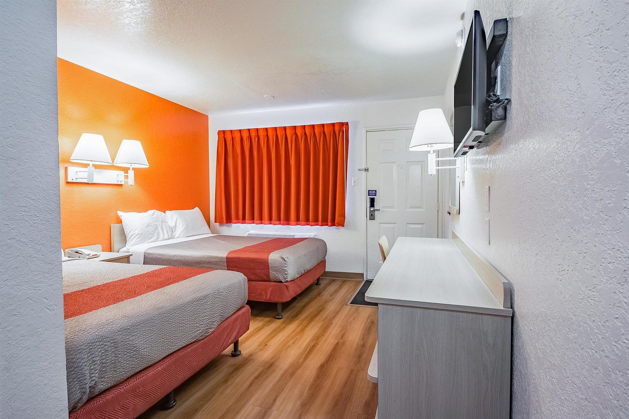 Park Inn by Radisson Salt Lake City Airport - photo 5